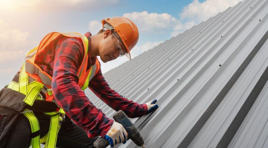 Professional Flat Roofing Installation in Coila, MS